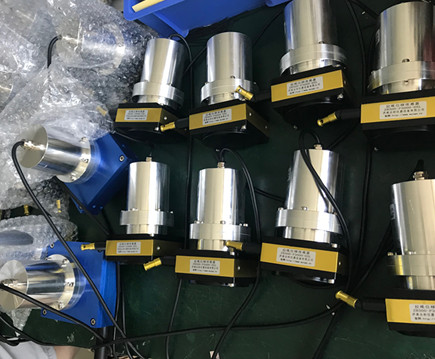 ����λ�Ƃ������ڂ������ИI��Ҳ���Ǳ��^������Ʒ���ˣ����þ����\���cƷ�|�������һֱ��͑����룬��͑��������aƷ���|��������򞣬���@�ﱊ��С���͞�ʿ͑���Bһ�±���λ�Ƃ������ڜy�������Ď׷N�y������